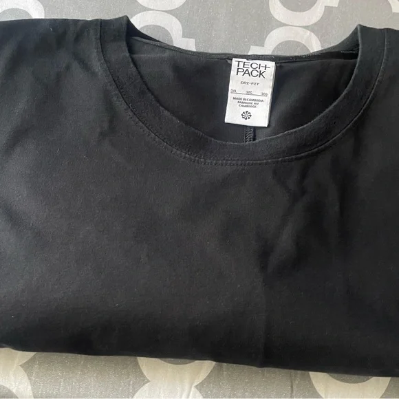 Tech Pack TShirt 3XL - Picture 3 of 12